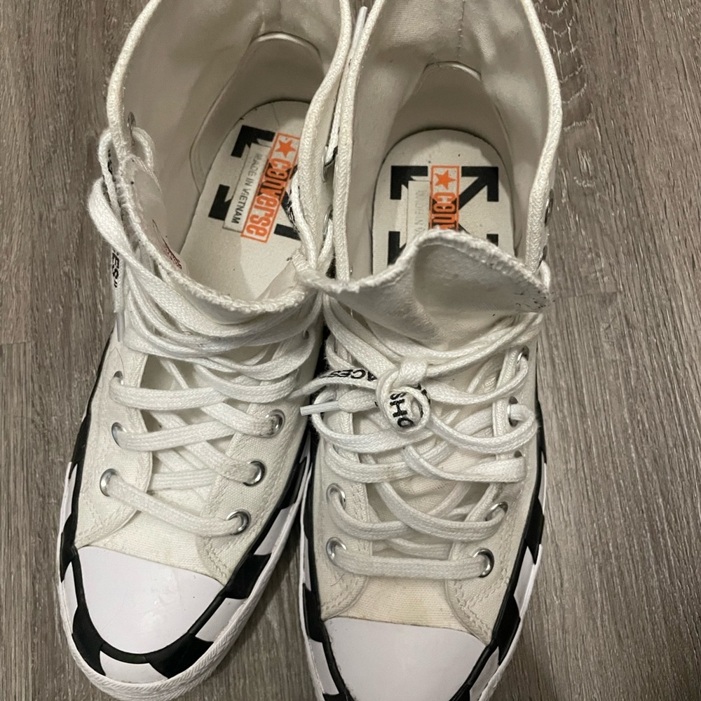 Off White Converse - Picture 2 of 2